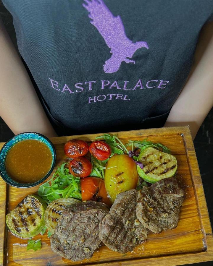 East Palace Hotel Almatý Exterior foto